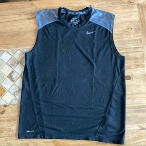 Nike. Men’s Black and Grey Sleeveless T-shirt. Sz. M